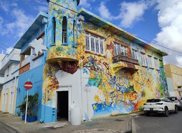 curacao/mambo-beach/landmark/three-o-clock-romance-mural