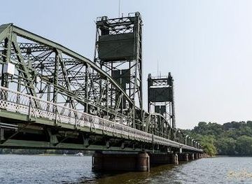 minnesota/saint-paul/landmark/stillwater-lift-bridge-historic-site