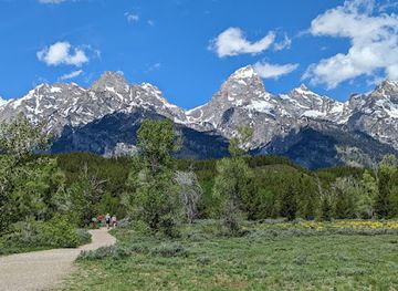 wyoming/teton-county/landmark/taggart-lake-trailhead