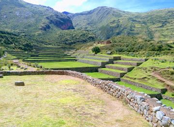 peru/choquequirao-trek/landmark/archaeological-park-tipon