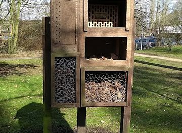belgium/louvain-la-neuve/landmark/parc-du-biereau