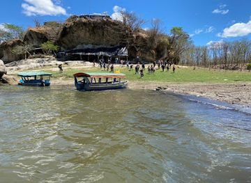 el-salvador/central-region/landmark/lake-suchitlan