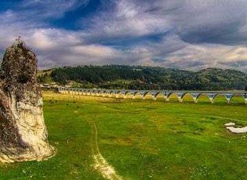 romania/neamt/landmark/piatra-teiului
