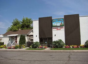 idaho/pocatello/landmark/the-jungle-retreat-ice-cream