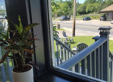 vermont/middlebury/landmark/royal-oak-coffee