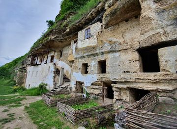 moldova/tipova-monastery-complex/landmark/tipova-monastery