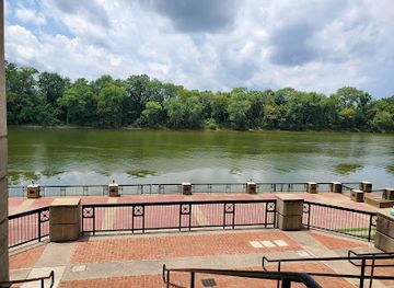 tennessee/clarksville/landmark/mcgregor-park-cumberland-riverwalk