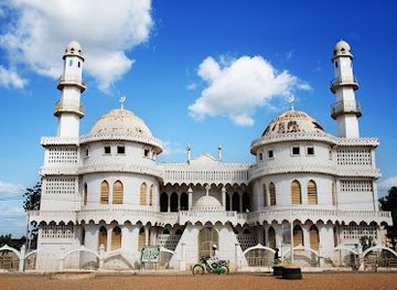 ghana/tamale/landmark/ahmadiya-mosque