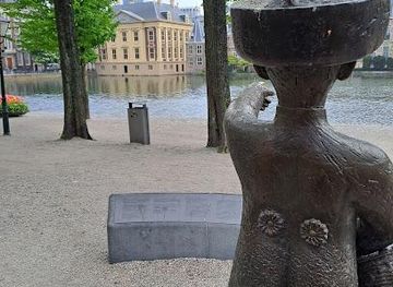 netherlands/delft/landmark/standbeeld-jantje-uit-den-haag