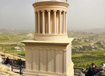 israel/judea/landmark/palestinian-heritage-center