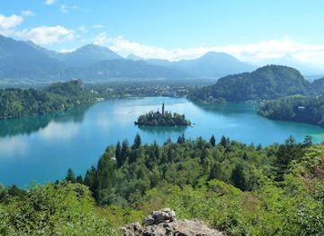slovenia/lower-carniola/landmark/ojstrica