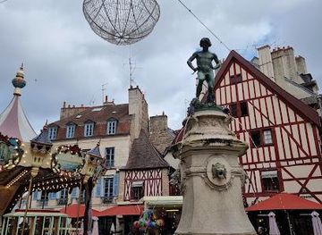 france/dijon/landmark/pl-du-bareuzai