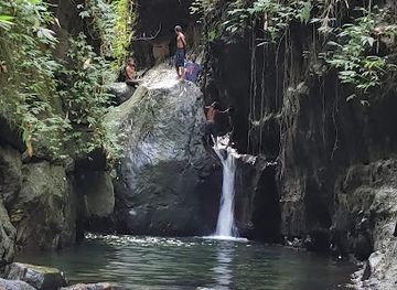 philippines/central-luzon/landmark/haduan-falls