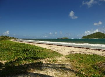 saint-lucia/vieux-fort/landmark/anse-des-sables-beach