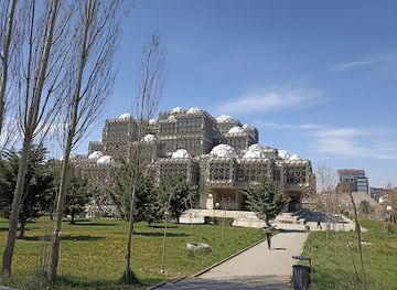 kosovo/dukagjin/landmark/the-national-university-library-of-kosovo-pjeter-bogdani