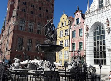 poland/krakow/landmark/polish-aviation-museum