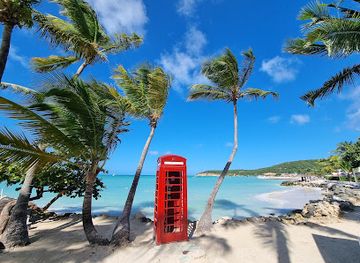 antigua-and-barbuda/darkwood-beach/landmark/dickenson-bay-beach