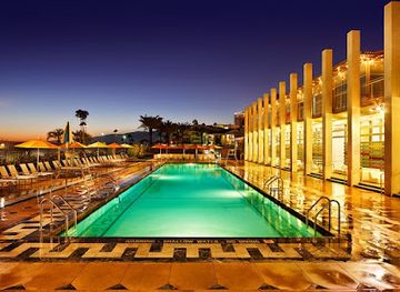 california/santa-monica/landmark/annenberg-community-beach-house