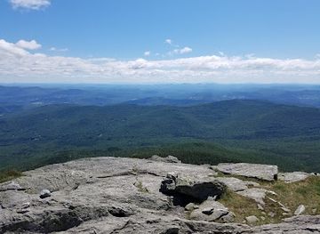 vermont/camel-s-hump-state-park/landmark/camel-s-hump