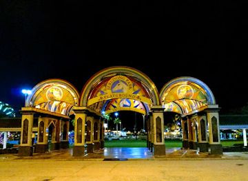 brunei/mukim-batu-apoi/landmark/jerudong-park-playground