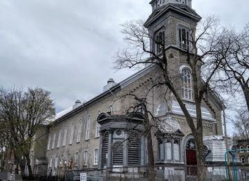 canada/quebec-city/saint-sauveur/landmark/st-sauveur-catholic-church