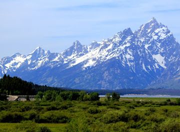wyoming/teton-county/landmark/jackson-lake-dam