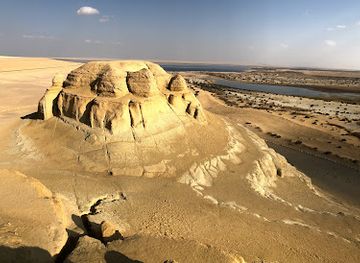 egypt/wadi-el-rayan-national-park/landmark/jabal-el-medawara