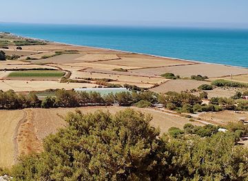cyprus/morphou-bay/landmark/ourion-ancient-amphitheater