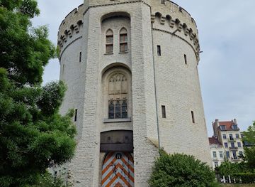 belgium/hesbaye/landmark/halle-gate