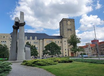 poland/poznan/landmark/monument-to-the-victims-of-june-1956