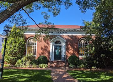 massachusetts/martha-s-vineyard/landmark/the-carnegie-heritage-center-vineyard-preservation-trust