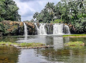 sao-tome-and-principe/lobata/landmark/cascata-de-praia-pesqueira