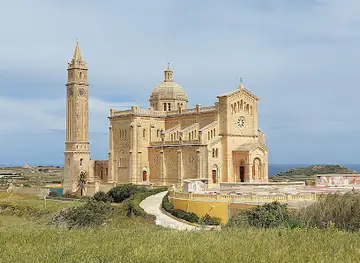 Bażilika Tal-Madonna Ta' Pinu Mill Gharb