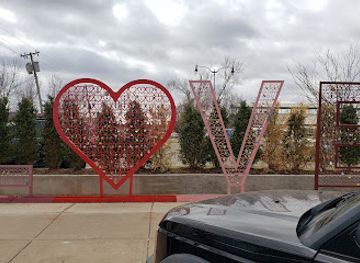 oklahoma/edmond/landmark/edmond-railyard