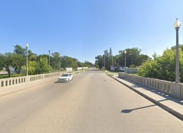 north-dakota/valley-city/landmark/west-park-bridge