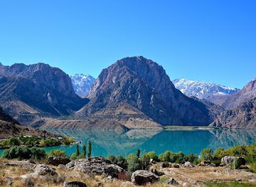 tajikistan/tursunzoda/landmark/five-springs-park