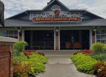 ohio/mansfield/landmark/carrousel-district