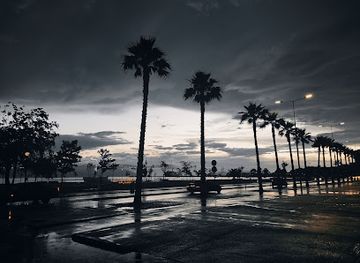 albania/vlora-region/landmark/lungomare