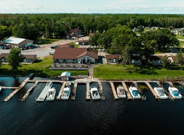 minnesota/big-woods/landmark/border-view-lodge