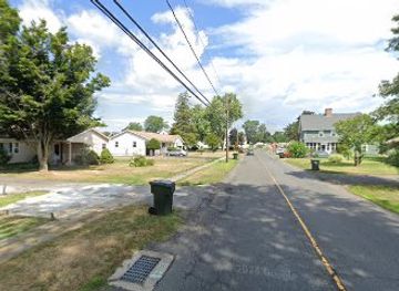 connecticut/hartford-county/landmark/naubuc-avenue-historic-district