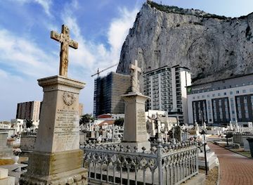 gibraltar/north-front/landmark/north-front-cemetery