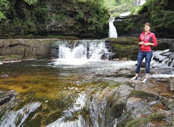 united-kingdom/brecon-beacons-national-park/attraction/sgwd-isaf-clun-gwyn-2