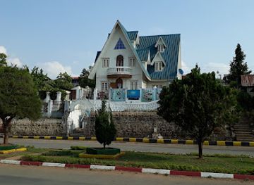 myanmar-burma/kalaw/landmark/lu-lu-singh-s-thirigayhar-restaurant-known-as-7-sisters
