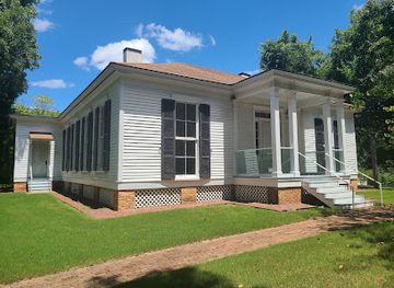 mississippi/the-delta/landmark/l-q-c-lamar-house-museum