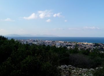 turkiye/kusadasi/guzelcamli/landmark/panionion