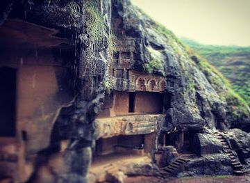 india/west-india/landmark/bhaje-buddhist-caves