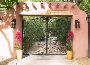 new-mexico/albuquerque/landmark/casas-de-suenos-old-town-historic-inn-ascend-hotel-collection