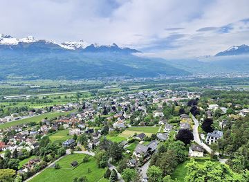 liechtenstein/schaaner-panoramaweg/landmark/viewing-platform-for-the-forest-adventure-path