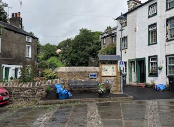 united-kingdom/cumbria/landmark/start-of-cumbria-way