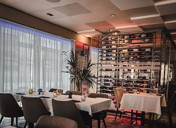 gibraltar/camp-bay/landmark/sunborn-gastrobar